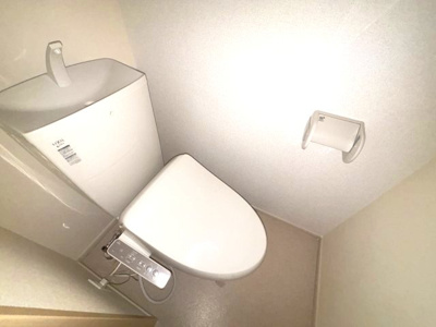 【トイレ】 | カーサ　アルベロディピノＡ