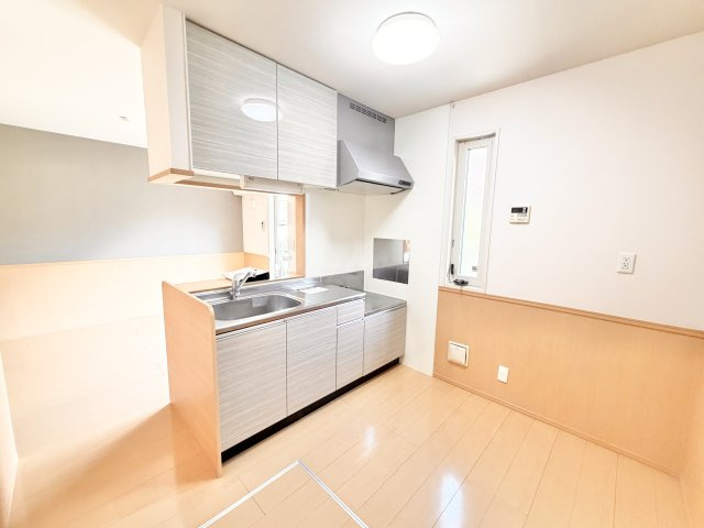 スタッピハウスのキッチン|※別部屋参考写真
