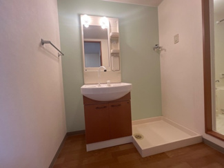 【洗面所】 | グラスコートII