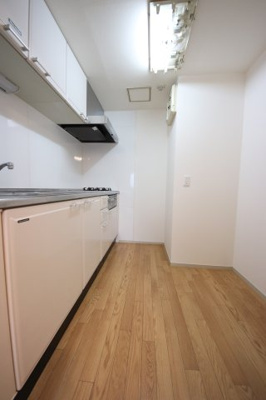 【キッチン】 | メゾンドール鴻巣～最上階のお部屋です～