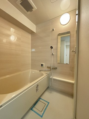 【浴室】 | メゾンドール鴻巣～最上階のお部屋です～