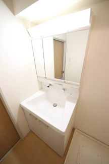 【独立洗面台】 | メゾンドール鴻巣～最上階のお部屋です～