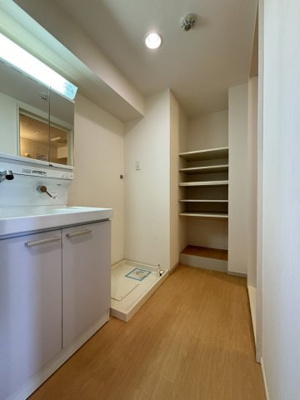 【洗面所】 | メゾンドール鴻巣～最上階のお部屋です～