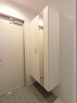 【玄関】 | セジュールグリーン なごみ | 鏡付きシューズボックス