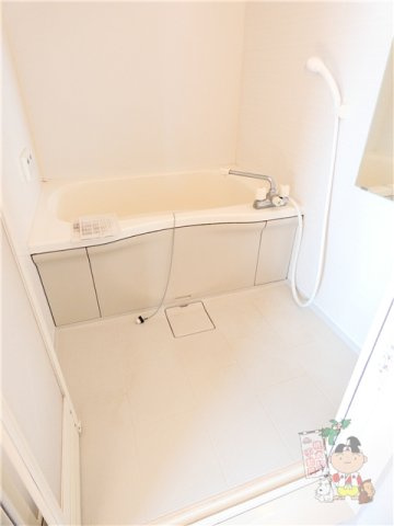 プラシス壱番館の浴室