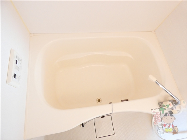 プラシス壱番館の浴室