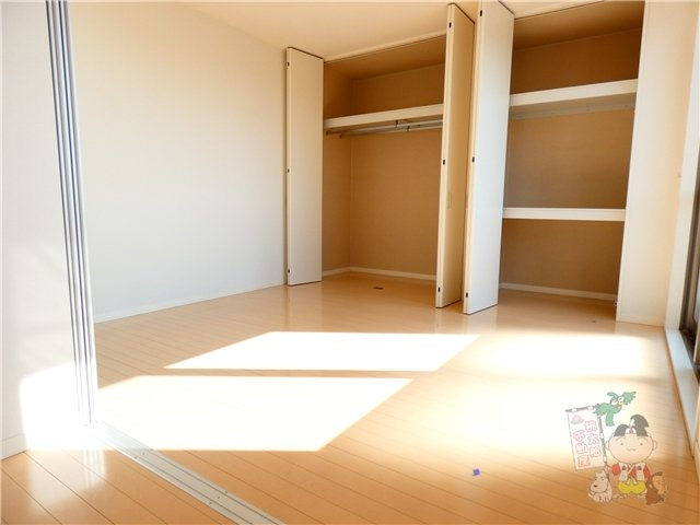 プラシス壱番館の洋室