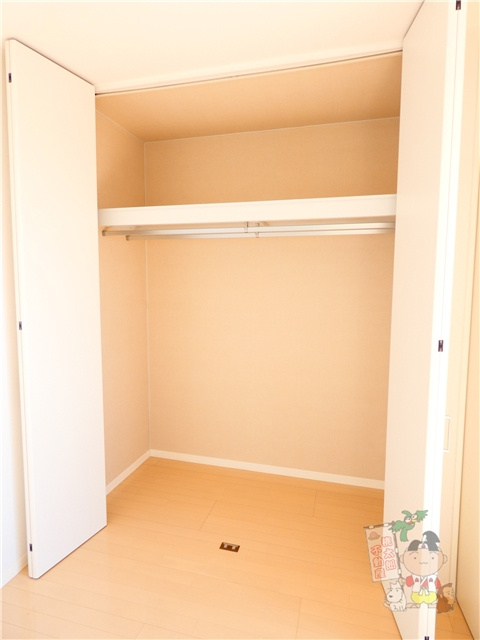 プラシス壱番館の収納