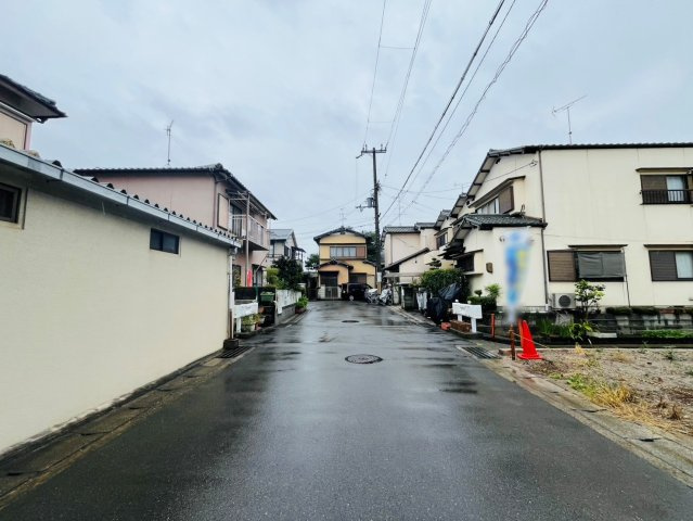 羽束師鴨川町