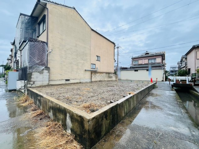 羽束師鴨川町