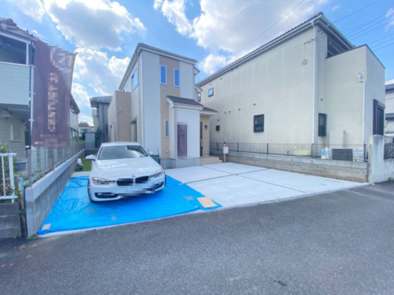祝：成約済み　八王子市　諏訪町　新築戸建て　５期　の駐車場|～仲介手数料無料☆八王子ひなた不動産～八王子市諏訪町　新築戸建て