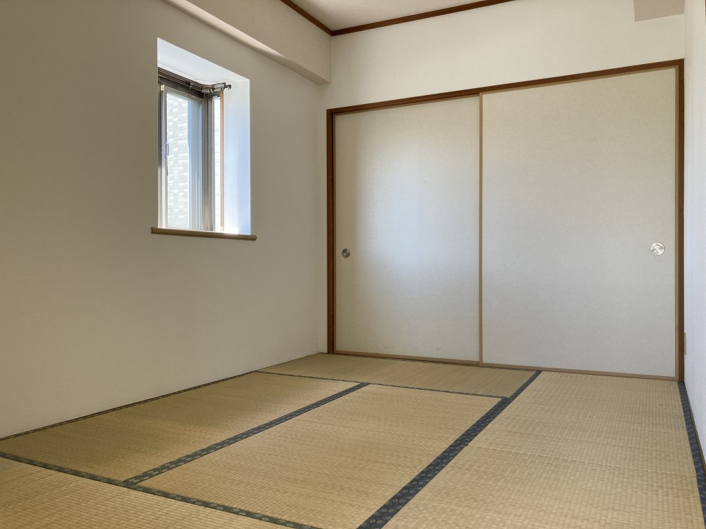 グランドシャリオの和室