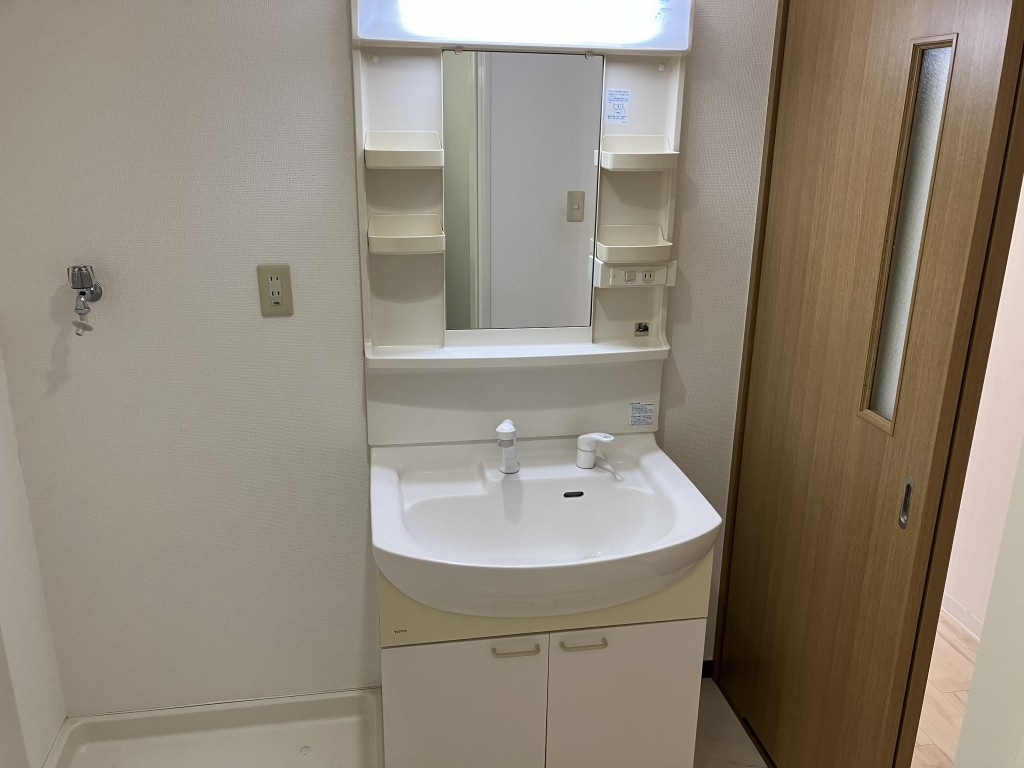 グランドシャリオの独立洗面台