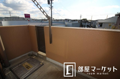 【バルコニー】 | サンセリテ・うえの | 同型タイプ