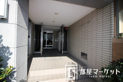 【エントランス】 | サンセリテ・うえの