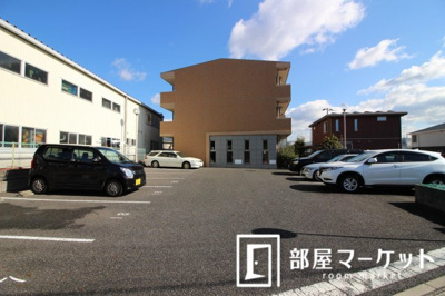 【駐車場】 | サンセリテ・うえの