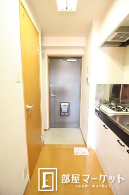 【玄関】 | サンセリテ・うえの | 同型タイプ