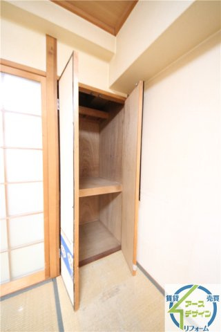 正井ビルの収納|たっぷりとした収納スペースです