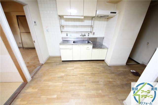 正井ビルの居間・リビング|ゆったり過ごせる居間です