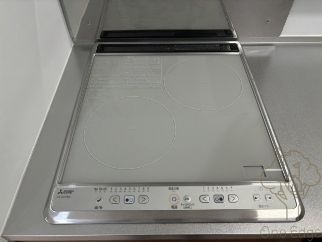 セレニテ東三国ミラクのキッチン