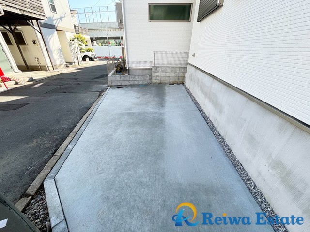 新築戸建　藤沢市城南2丁目の駐車場