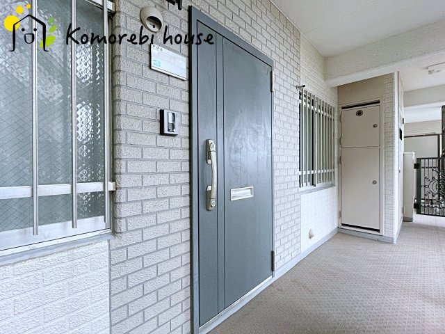 パーク上尾壱番館の玄関|11/16　撮影済み