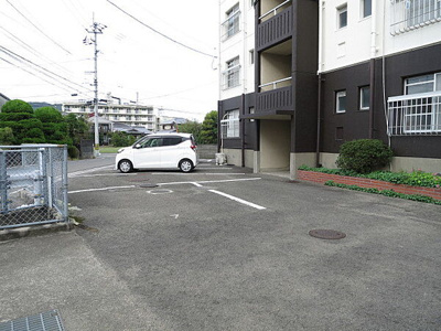 【駐車場】 | パルティーレ八万町