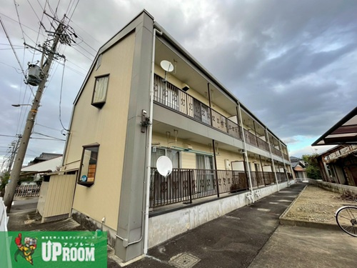 コーポ倉知の外観