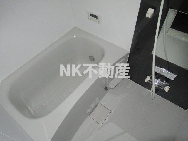 【浴室】 | ノーヴェ　ルーチェ（河内永和賃貸） | お風呂で日々の疲れを落としましょう