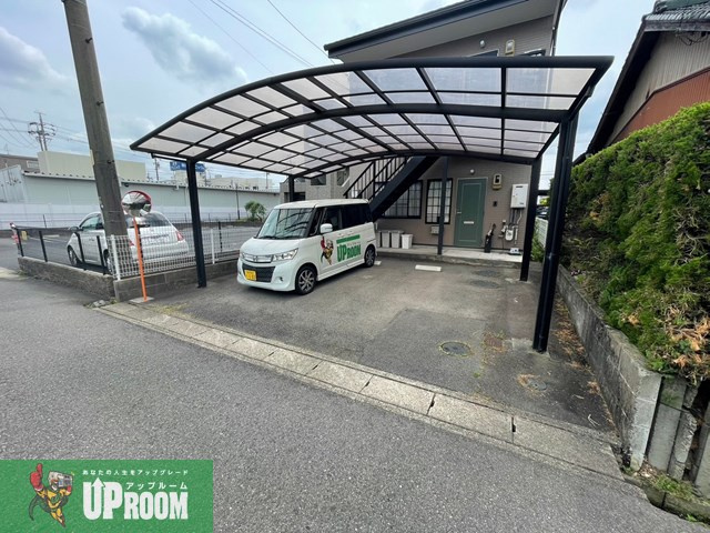 ベルウッドハイム師勝の駐車場