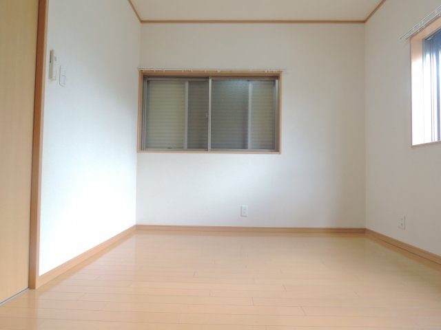 高槻市南庄所町のアパートの内装