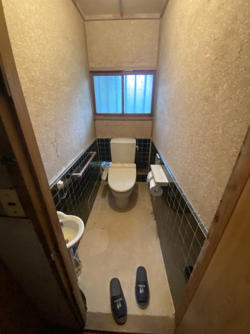宮野上　中古住宅　①のトイレ