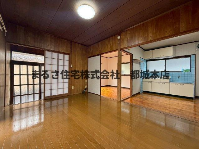 植村貸家の内装