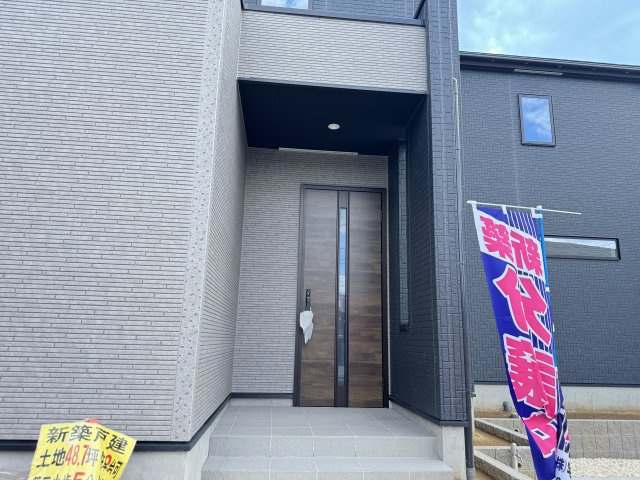 柏市豊四季新築戸建【柏第二小学校：3分】のエントランス|エントランス・玄関ポーチ