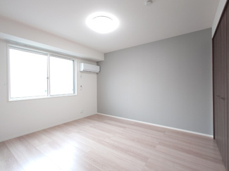 【洋室】 | プランドール　イサコ | ゆったりした洋室です