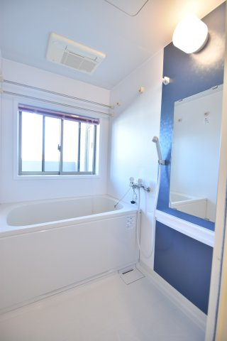 大阪市城東区蒲生３丁目の賃貸マンションの浴室