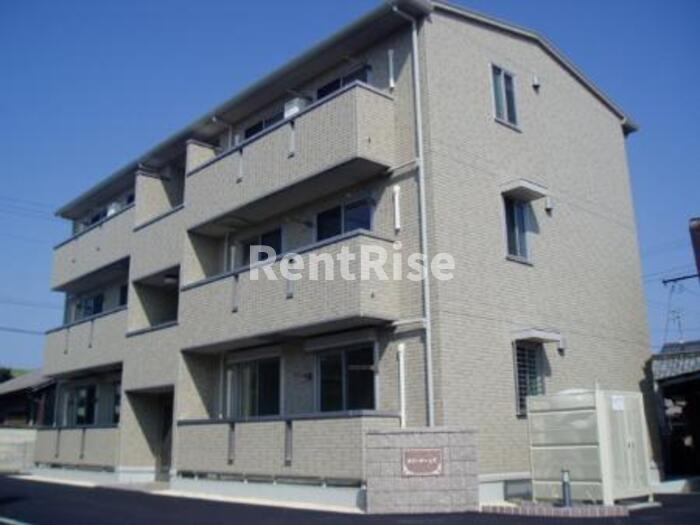 サニーホームズの外観