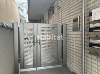 【エントランス】 | オートロック完備でセキュリティ面も安心