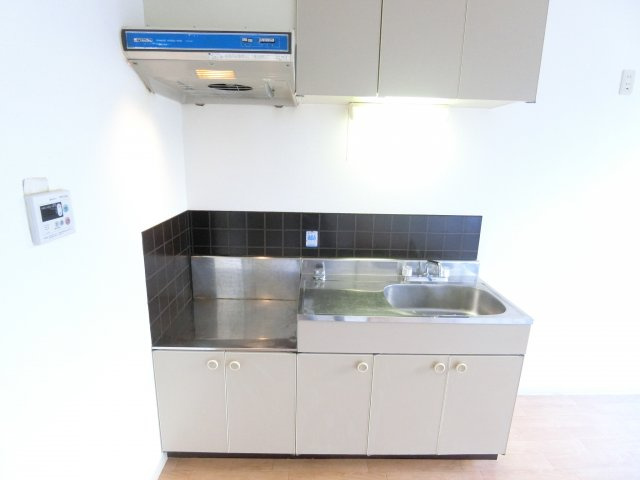 アーバンハイツⅡのキッチン|同物件別部屋