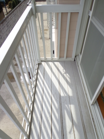 【バルコニー】