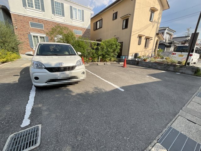 【駐車場】 | ラカンパーナ三田 | カースペースがあります
