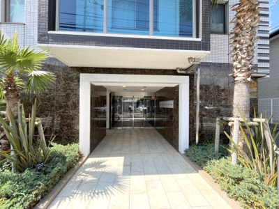 【エントランス】 | セルアージュ湘南ブリエテラス | エントランス。