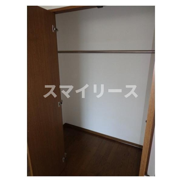 アンプルールフェール柏の収納