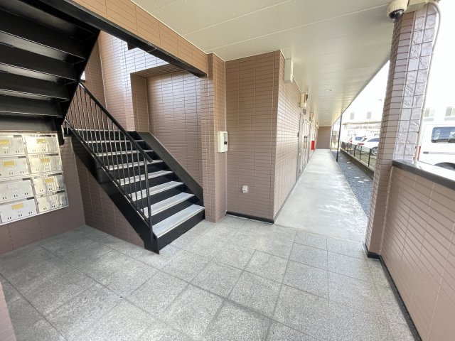 アンプルールフェール柏のロビー
