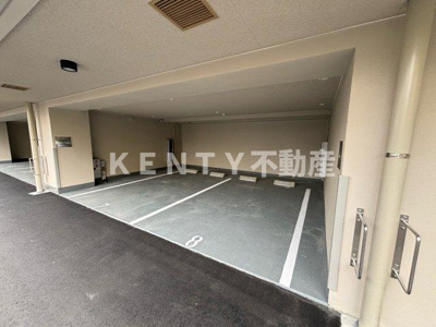 【駐車場】 | パークアクシス品川南大井パークフロント | 車をお持ちの方に嬉しい駐車場付きの物件です