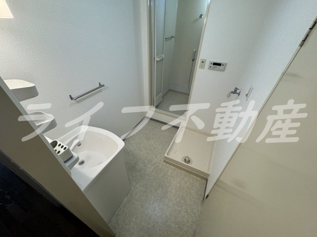 グランドシャトー山本の洗面所|使いやすい洗面所です