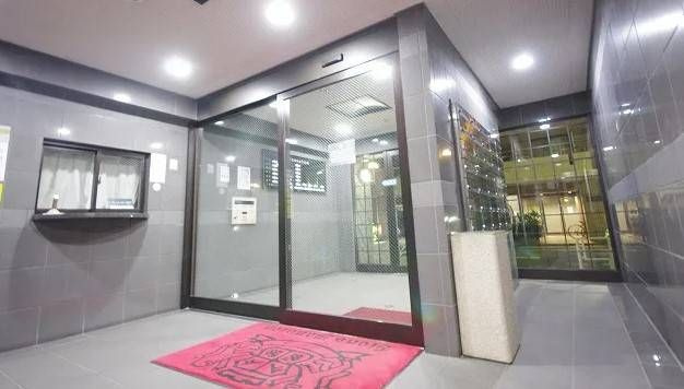 ライオンズシティ渋谷本町のエントランス