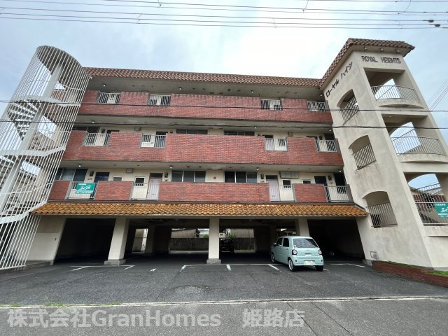 コンフォート　ヴィアーノの外観