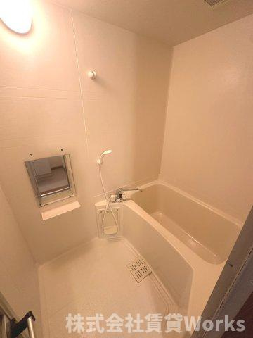 ルシェルブルーの浴室|落ち着いた空間のお風呂です