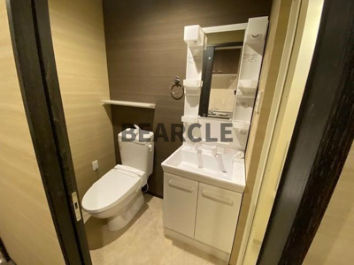 【トイレ】 | サンクトスコート五条室町 | シンプルで使いやすいトイレです